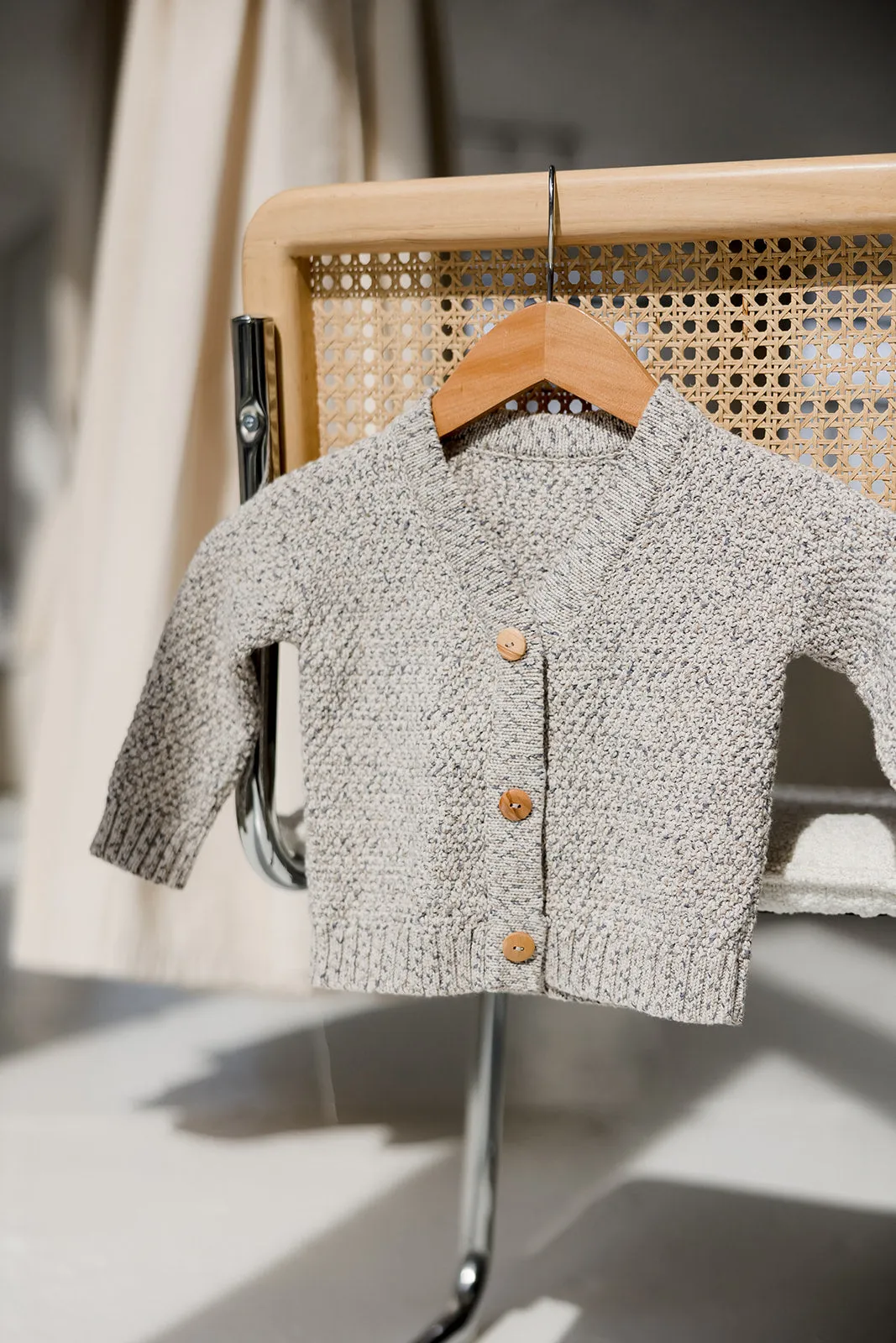 Knit Cardigan with Magnetic Opening