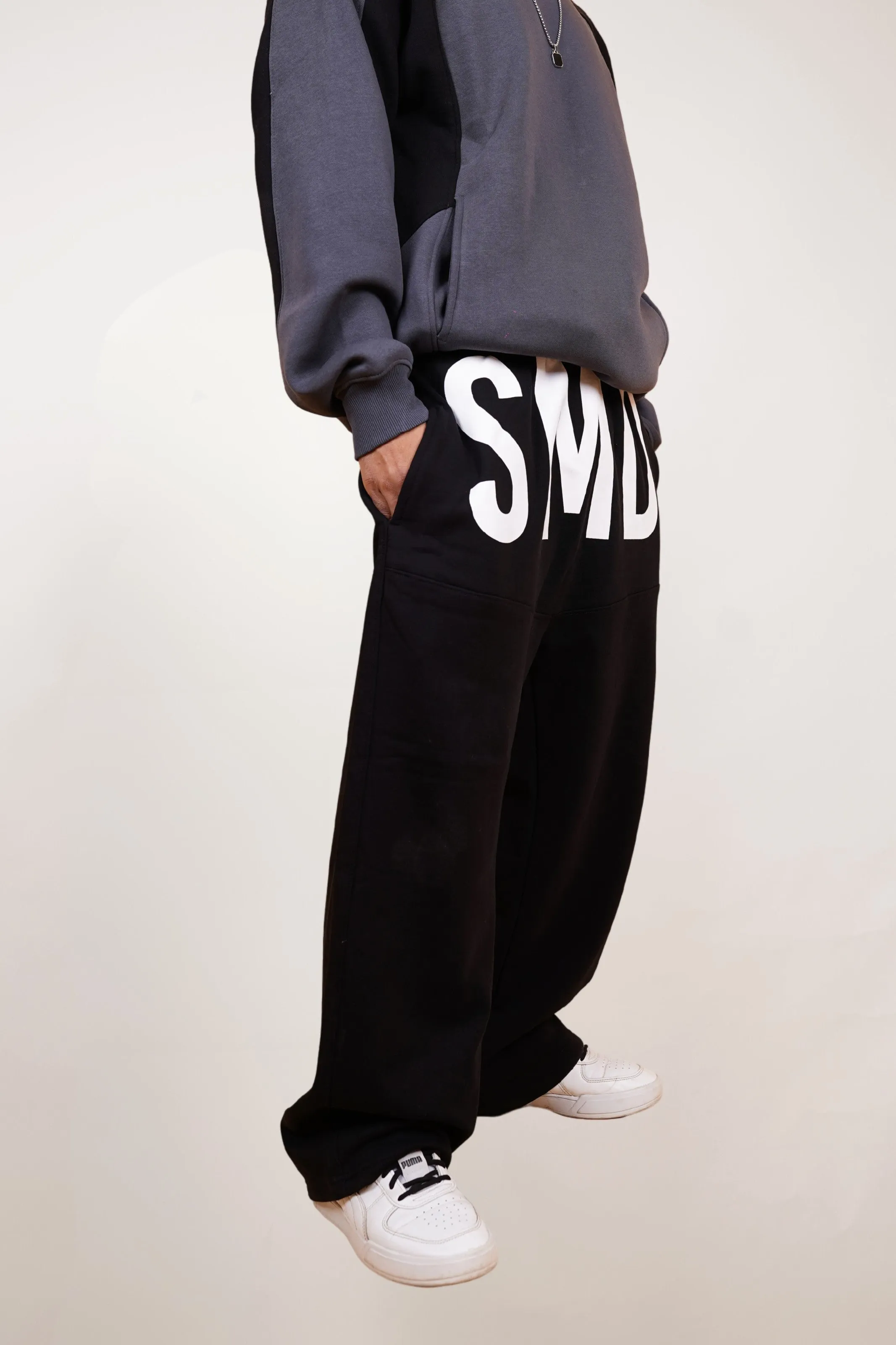 SMD Relaxed fit sweat pants For Men And Women