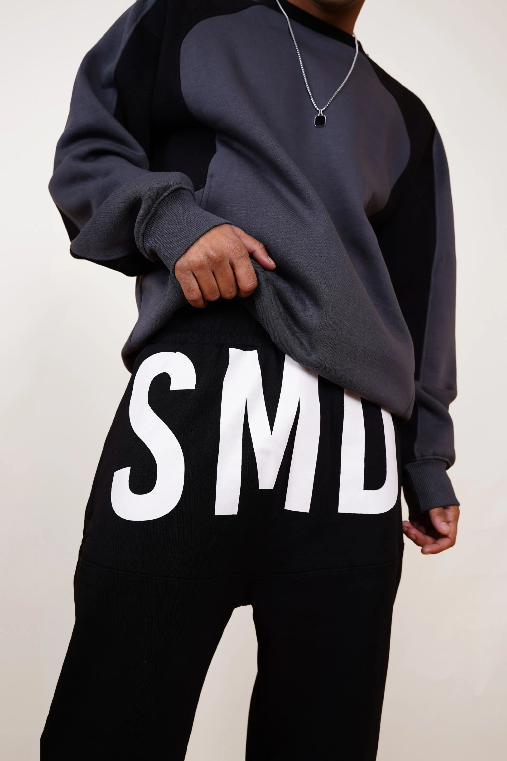 SMD Relaxed fit sweat pants For Men And Women