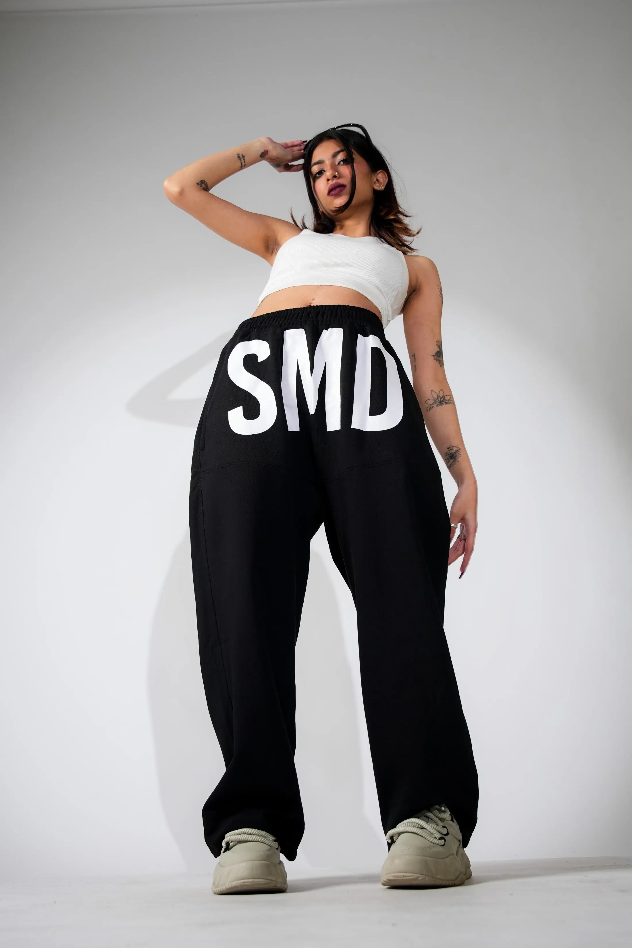 SMD Relaxed fit sweat pants For Men And Women